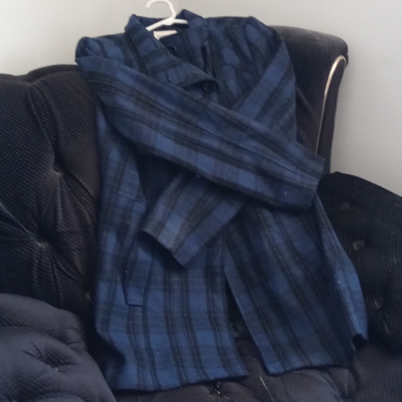 Old navy size medium coat - Picture 1 of 4